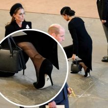 Internautai vėl sukluso: ką reiškia paslaptingi simboliai ant M. Markle batelių?