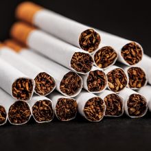 Į teisiamųjų suolą sės kontrabandines cigaretes gabenę Raseinių ir Utenos rajonų gyventojai