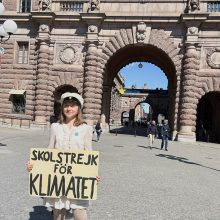 G. Thunberg baigė mokyklą ir surengė paskutinį mokyklinį streiką