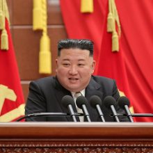 Seulas: Šiaurės Korėja paleido raketą į jūrą