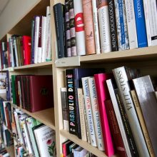 Siūloma bibliotekoms leisti nurašytas knygas atiduoti jų pageidaujantiems