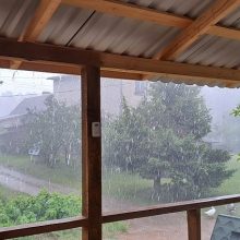 Dėl audros padarinių paskelbta ekstremali situacija dviejose Pakruojo rajono seniūnijose