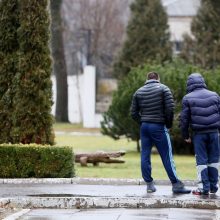 Nedrausmingiems nuteistiesiems siūloma griežtinti taisykles, pareigingiems – švelninti