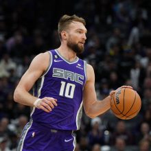 NBA: D.Sabonis ir „Kings“ žengia pergalingai