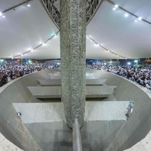 Trečiąją hadžo dieną Saudo Arabijoje vyko akmenų mėtymo į šėtoną ritualas
