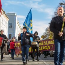 Kaune – reikalavimai mažinti skurdą: „Mums nereikia trupinių nuo jūsų stalo“