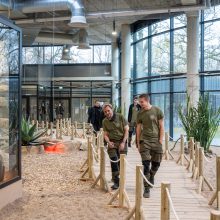 Pirmųjų Zoologijos sodo lankytojų įspūdžiai: gražu, tvarkinga, akį traukia egzotiniai gyvūnai