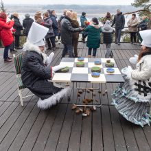 Atnaujintu Kadagių slėniu besidžiaugantys lankytojai: pasiilgome tikro pasivaikščiojimo