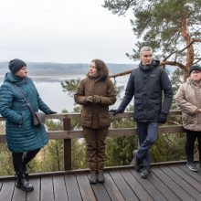 Atnaujintu Kadagių slėniu besidžiaugantys lankytojai: pasiilgome tikro pasivaikščiojimo