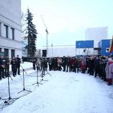 Kaune liepsnojo Laisvės gynėjams skirti laužai 