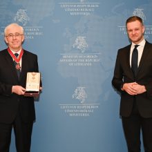 Ukrainos ambasadoriui įteikta „Lietuvos diplomatijos žvaigždė“