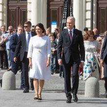 Nusilenkęs J. Basanavičiui, G. Nausėda perspėjo dėl grėsmių tautinei tapatybei