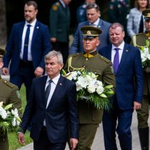 Omonininkų nužudytus pasienio pareigūnus pagerbė valstybės vadovai