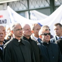 Žydų genocidų aukų atminimo diena vėl žiebia diskusijas apie istorinę atmintį