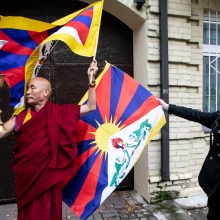 Tibeto parlamento atstovas prašo Seimo pagalbos derantis su Kinija