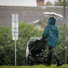 Sinoptikai žada ne tik lietų: galime sulaukti ir pirmųjų vasaros audrų bei liūčių