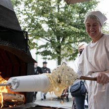 Vilniuje prasideda Tautų mugė: pristato nacionalinius valgius, papročius, buitį