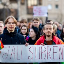 Seimas po svarstymo pritarė civilinės sąjungos įteisinimui