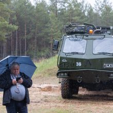 Šalčininkų rajone oficialiai atidarytas Rūdninkų karinis poligonas