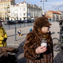 G. Nausėda apie provokacijas prie rusų tanko: jo reikėjo, kad pamatytume „vatinukus“