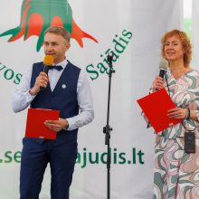 Šeimų sąjūdis steigia partiją, žada dalyvauti Seimo rinkimuose