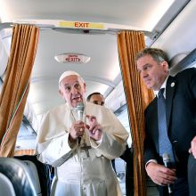 Kelionė „Ganytoju“: kaip atrodo popiežiaus skrydžiai į užsienį?