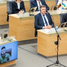 Į Seimą kreipėsi V. Zelenskis: Lietuva pirmoji atėjo į pagalbą Ukrainai