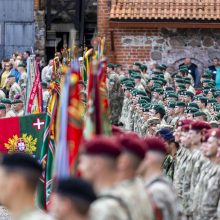 Kariuomenės Sausumos pajėgoms pradėjo vadovauti generolas A. Radvilas