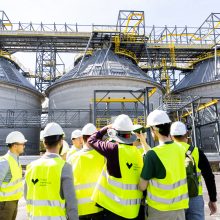 Vilniaus kogeneracinės jėgainės biokuro bloko statyba vėluoja metus: kada pabaigtuvės?