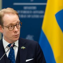 Švedijos ministras: dėl narystės NATO nenorime prisirišti prie konkrečių datų