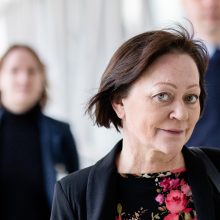 VRK vadovė paskelbė besitraukianti iš pareigų