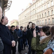 Sankt Peterburge atidengtas atminimo ženklas rašytojui J. Jurkūnui