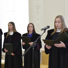 Prezidentas paskyrė penkis naujus teisėjus