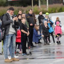 Judėjimo sveikuoliai okupavo Vienybės aikštę: kai kurie jų tokiais tapo tik šiandien