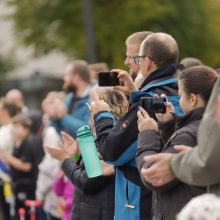 Judėjimo sveikuoliai okupavo Vienybės aikštę: kai kurie jų tokiais tapo tik šiandien