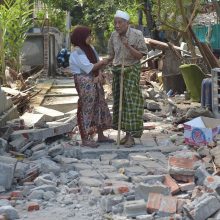 Indonezijos Lomboko salą vėl sukrėtė galingas žemės drebėjimas