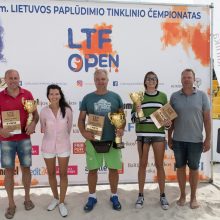 Paplūdimio tinklinio čempionate – dramatiškos finalų kovos