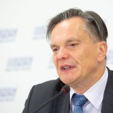 Prezidentas atšaukė Lietuvos ambasadorių Rusijoje E. Bajarūną