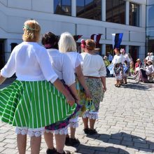 „Baltų kultūros banga“ vilnijo Klaipėdos širdyje