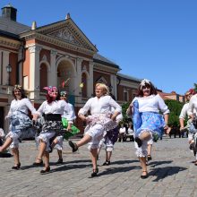 „Baltų kultūros banga“ vilnijo Klaipėdos širdyje