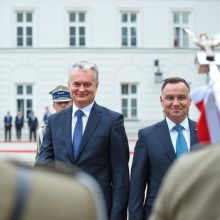 Iškilmingai sutiktas G. Nausėda pradėjo pirmąjį vizitą Lenkijoje