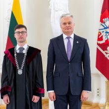 G. Nausėda priėmė naujų Vilniaus miesto ir regiono apylinkių teisėjų priesaikas