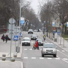 Į Palangą plūsta būriai poilsiautojų: žmonės išsiilgę atokvėpio prie jūros