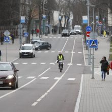 Į Palangą plūsta būriai poilsiautojų: žmonės išsiilgę atokvėpio prie jūros