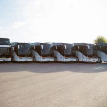 TOKS keičiasi: perka modernius autobusus, atnaujino prekės ženklą