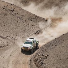 V. Žalos ekipažas Dakaro greičio ruožą baigė be sveikų atsarginių ratų