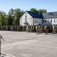 Karaliaus Mindaugo husarų batalione į atsargą išleisti kariai