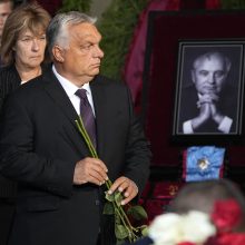 Rusai atsisveikina su M. Gorbačiovu, V. Putinas laidotuvėse nepasirodė