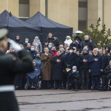 Sausio 13-osios minėjimas – triukšmingas: premjerė kalbą sakė su ašarom, protestuotojai rėkė „Gėda!“