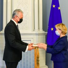 Prezidentas suteikė įgaliojimus Lietuvos ambasadoriams
